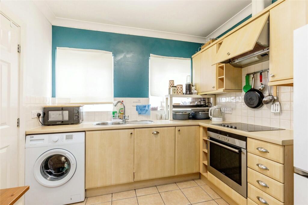 Additional image 17 of Eastcliff, Portishead, Bristol, Somerset, BS20