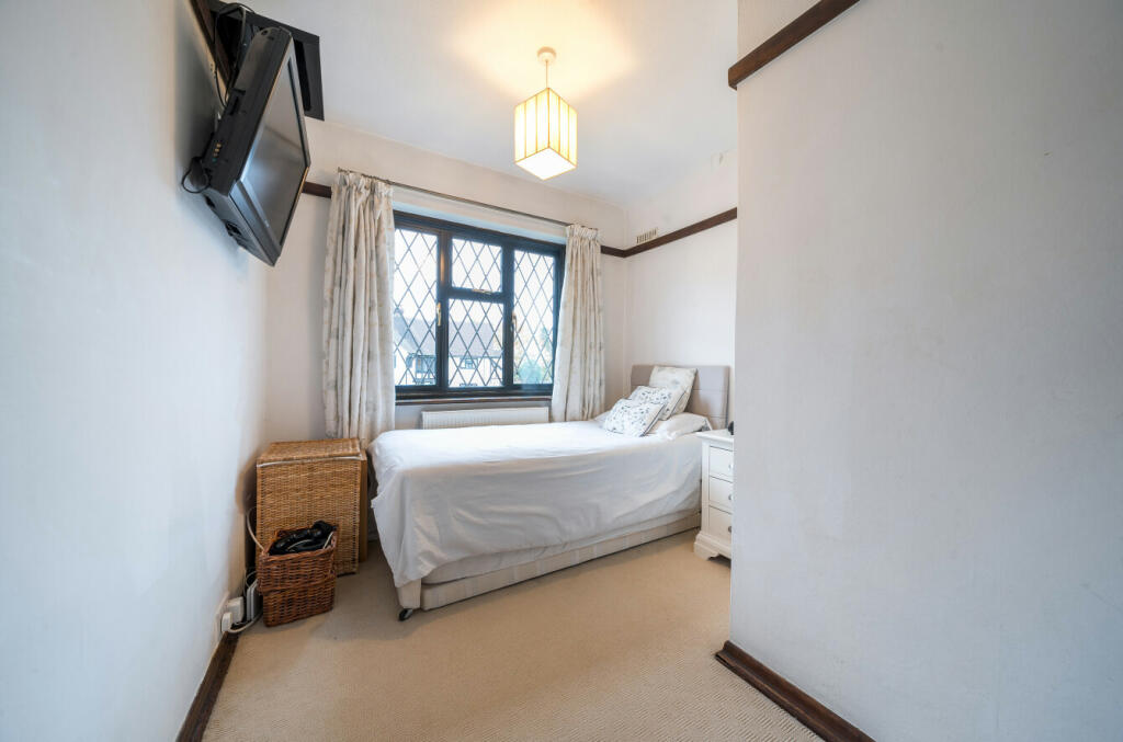 Additional image 16 of Great Thrift, Petts Wood, BR5