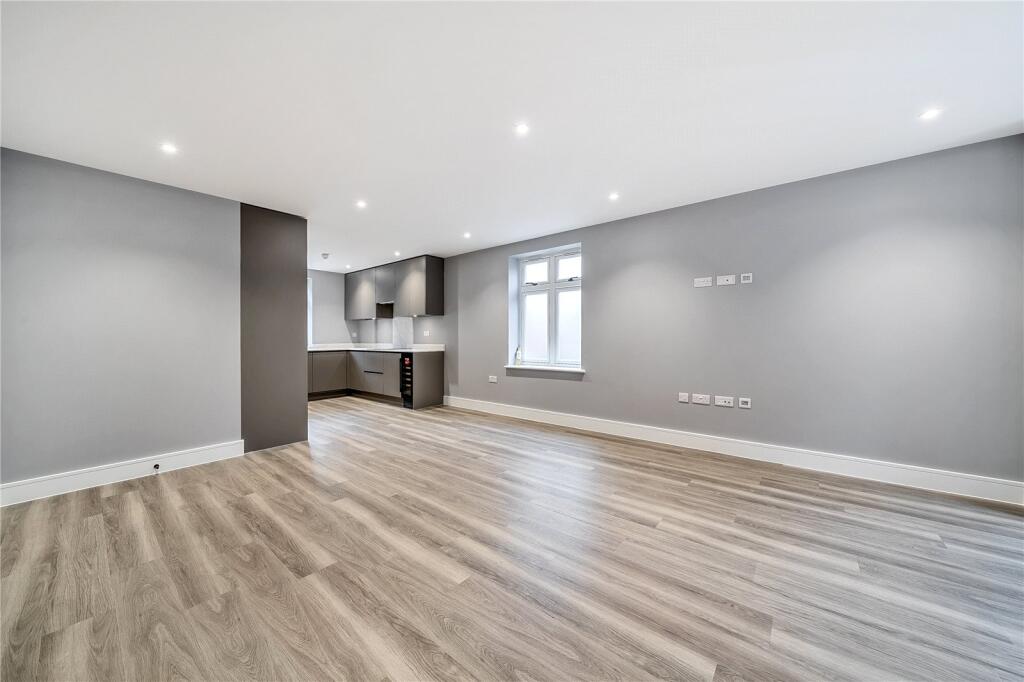 Additional image 10 of Bromley Avenue, Bromley