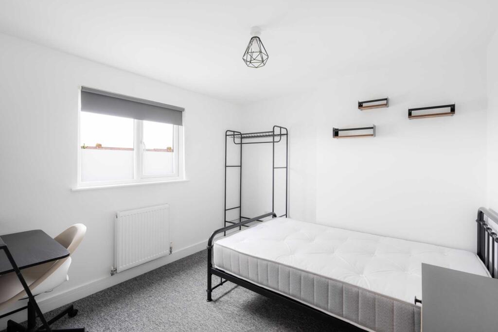 Additional image 42 of Ninth Avenue, Filton