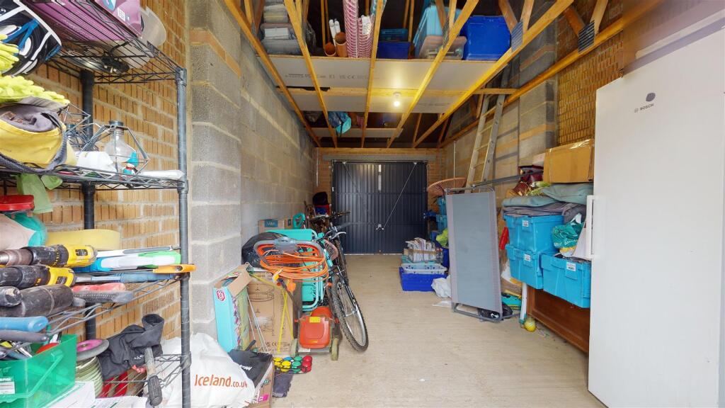 Additional image 19 of Hengrove Square, Hengrove