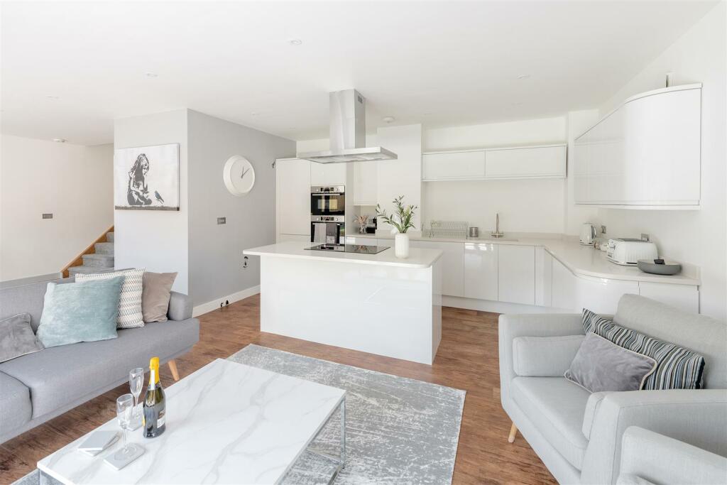 Additional image 8 of The Shallows Saltford