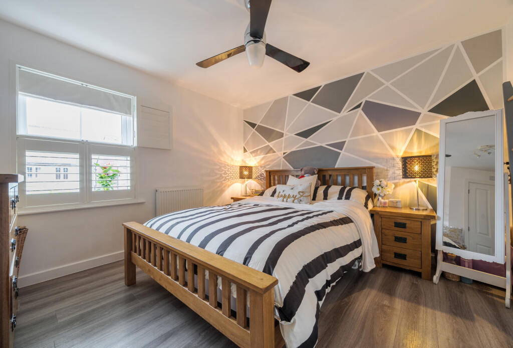 Additional image 8 of Farmers Walk, Thornbury, South Gloucestershire, BS35