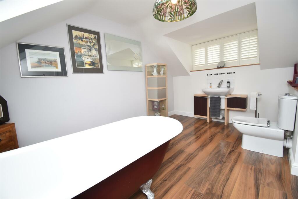 Additional image 23 of Combe Avenue, Portishead