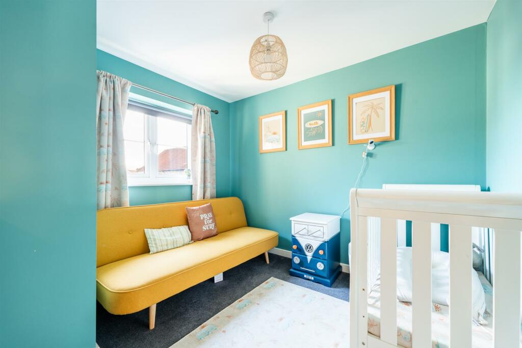 Additional image 12 of Mendip Road - Stunning Family Home!