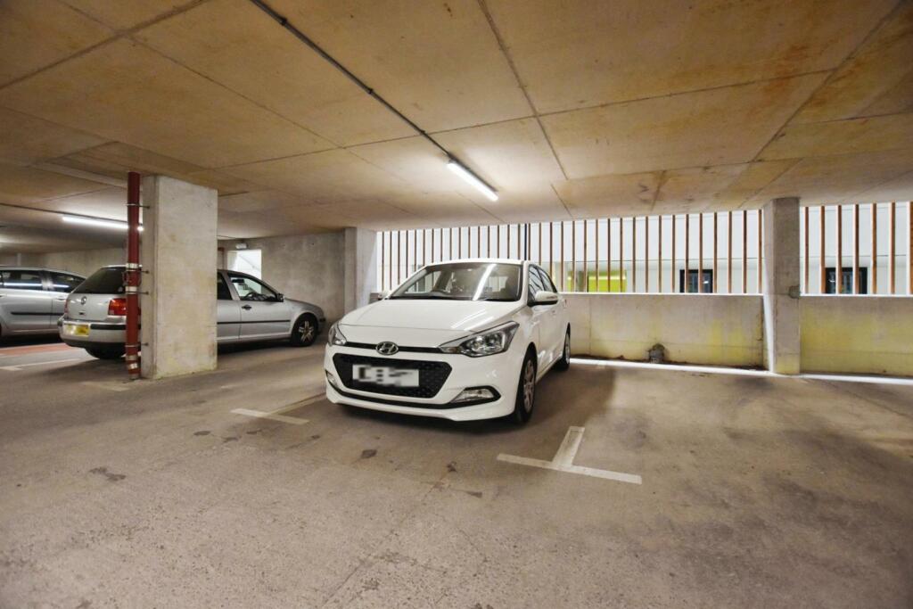 Additional image 13 of Lake Shore Drive, Bristol