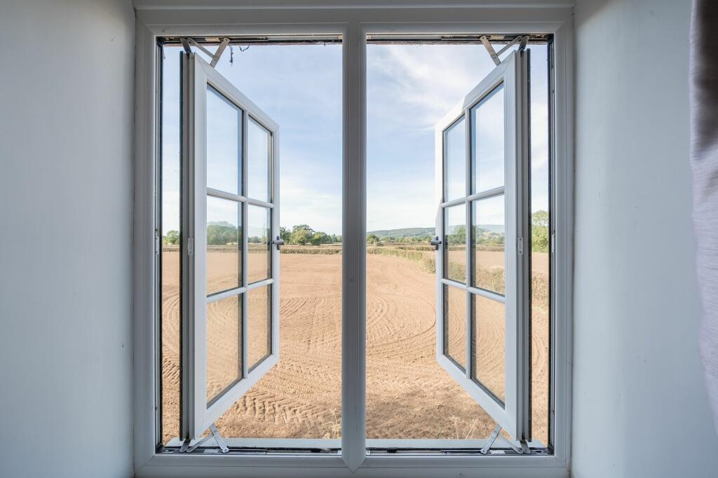 Additional image 10 of Planning permission already granted to extend to 5 bedrooms