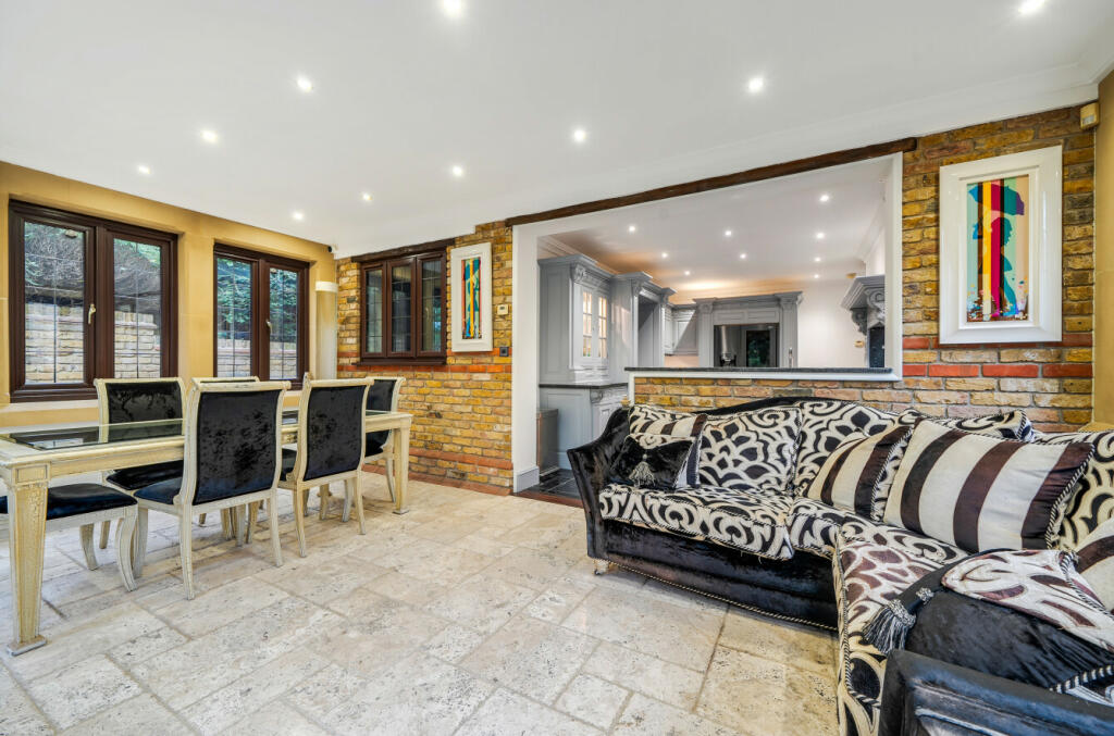 Additional image 6 of The Woodlands, Chelsfield Park, Orpington, Kent, BR6