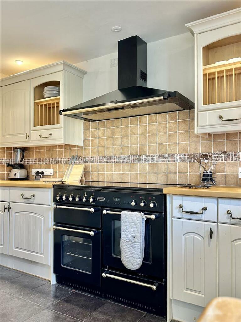 Additional image 13 of Twitchens Lane, Draycott