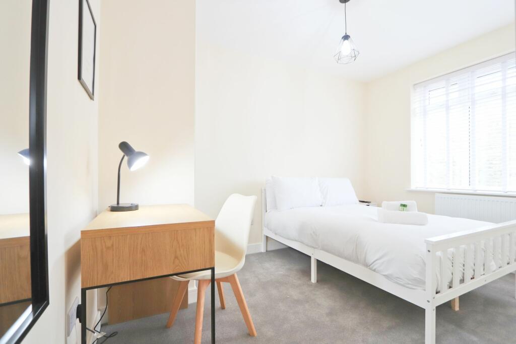 Additional image 10 of Lawn Road, Bristol