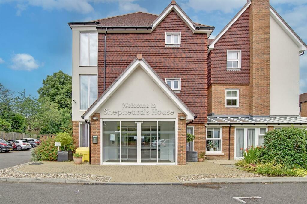 Additional image 18 of Manor Park Road, Chislehurst
