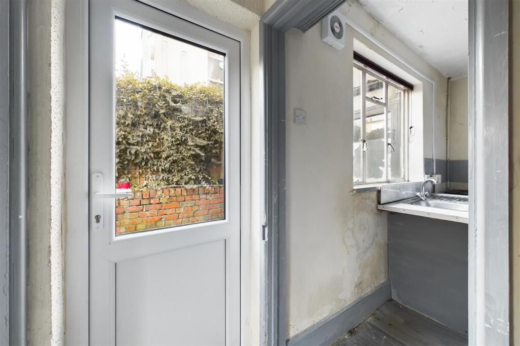 Additional image 14 of 5 BED HMO | RETAIL UNIT | ASHLEY DOWN
