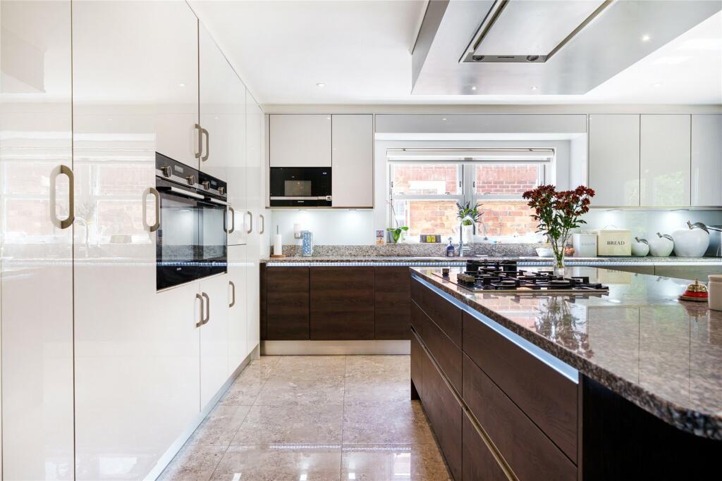 Additional image 10 of Birch Mead, Farnborough Park