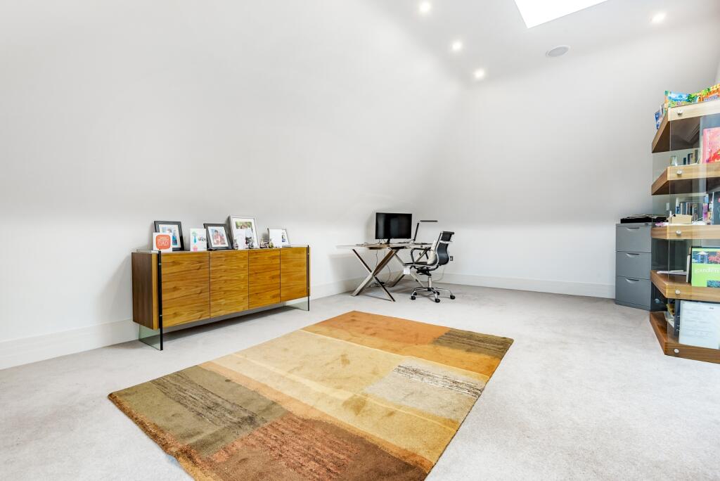 Additional image 22 of Mavelstone Close, Bromley, Kent