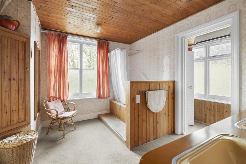 Additional image 15 of Lancaster Street, Lewes