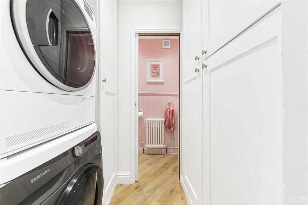 Additional image 34 of Hayes Wood Avenue, Bromley, BR2