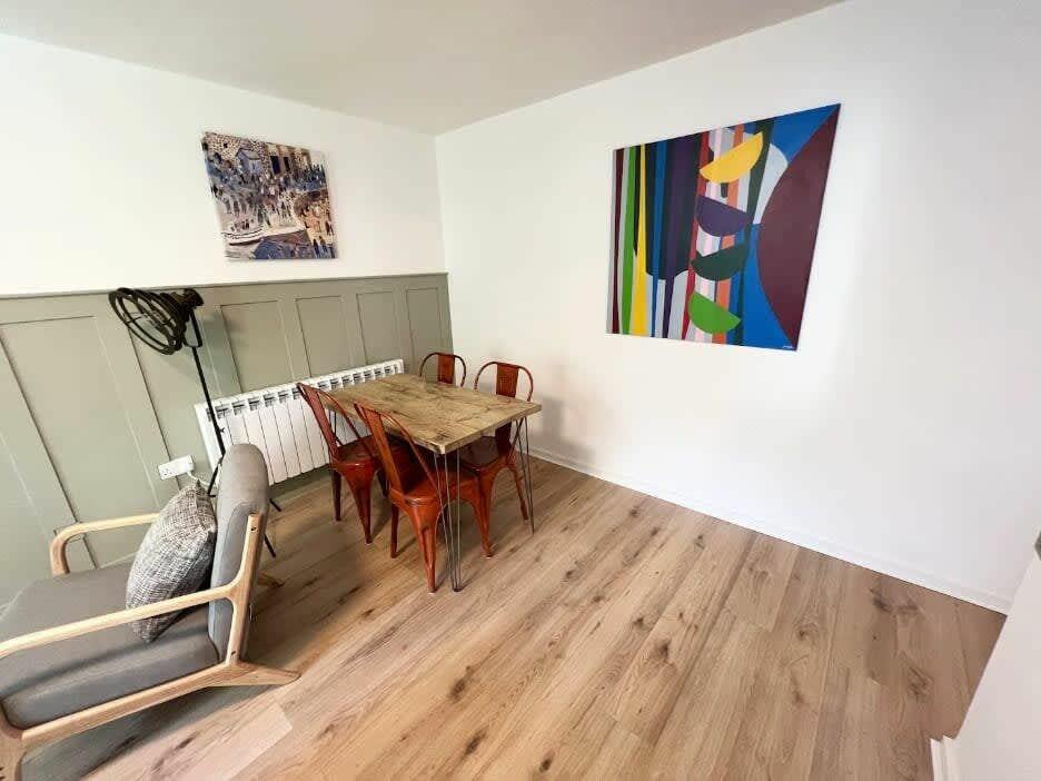 Additional image 9 of Montague court