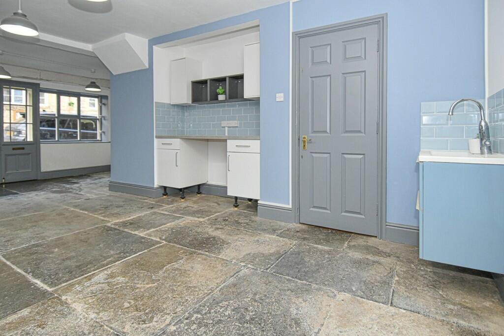 Additional image 8 of 1 King Alfred Mews, Church Street, Wedmore, BS28 4AB