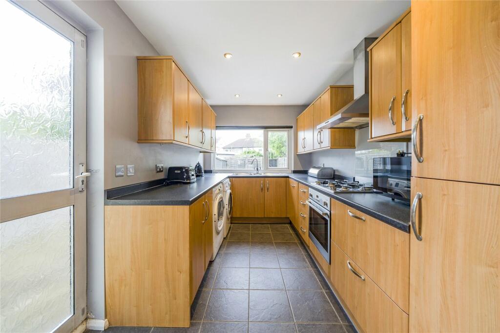 Additional image 5 of Gladwell Road, Bromley