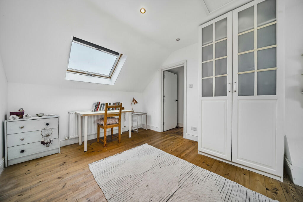 Additional image 18 of Lake Avenue, Bromley