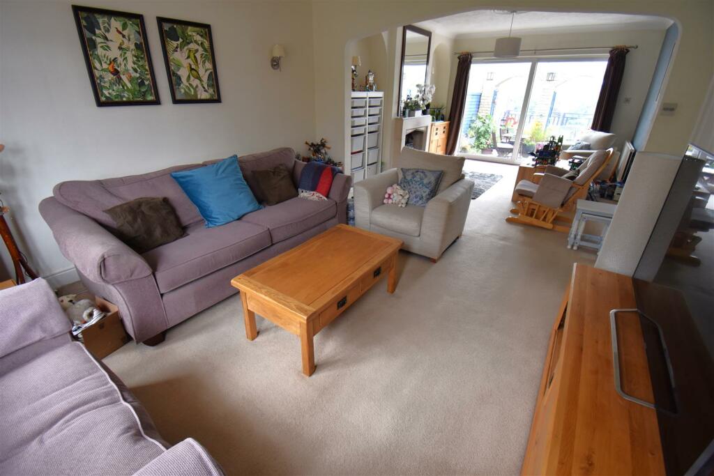 Additional image 4 of Beautifully Presented & Largely Extended 5 Bed Semi With S/Facing gdn