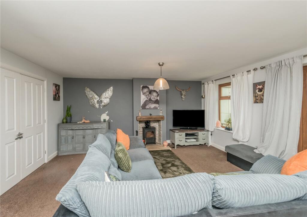 Additional image 6 of Whitcliffe Road, Cleckheaton, West Yorkshire, BD19