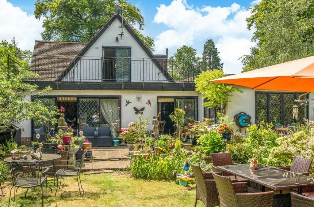 Additional image 20 of Leesons Hill, Chislehurst, Kent, BR7