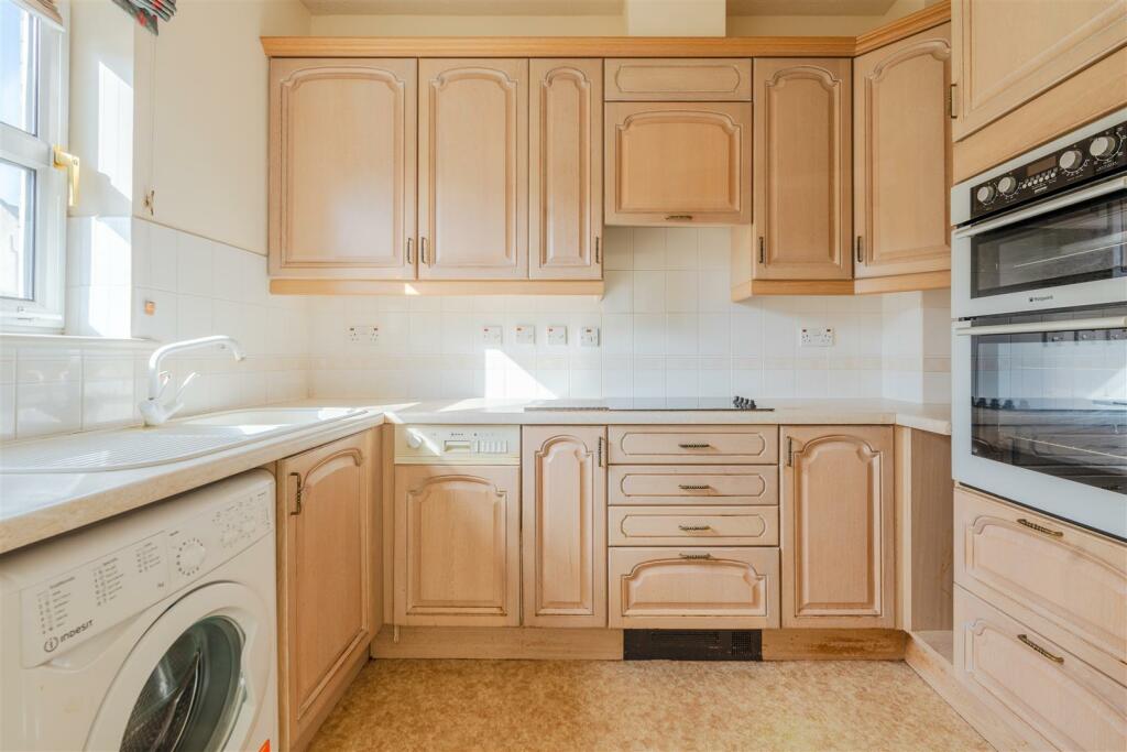 Additional image 5 of Back Lane, Keynsham, Bristol