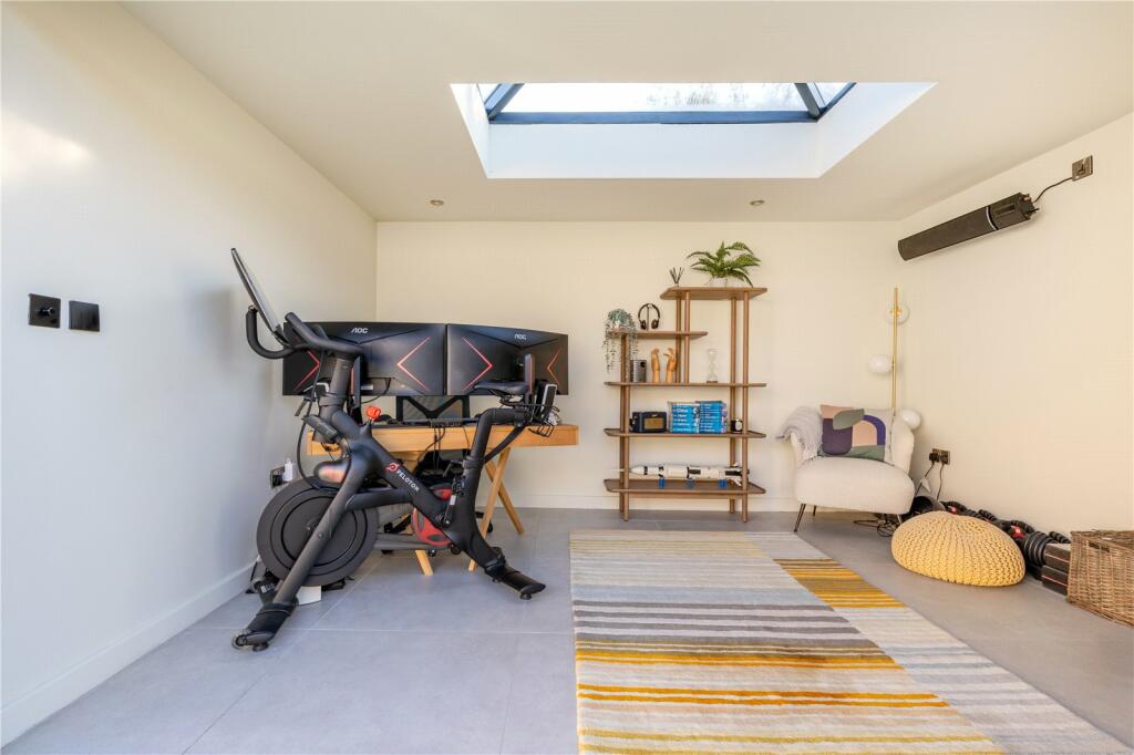 Additional image 15 of Sandcroft Avenue, Uphill, Weston-super-Mare, Somerset, BS23