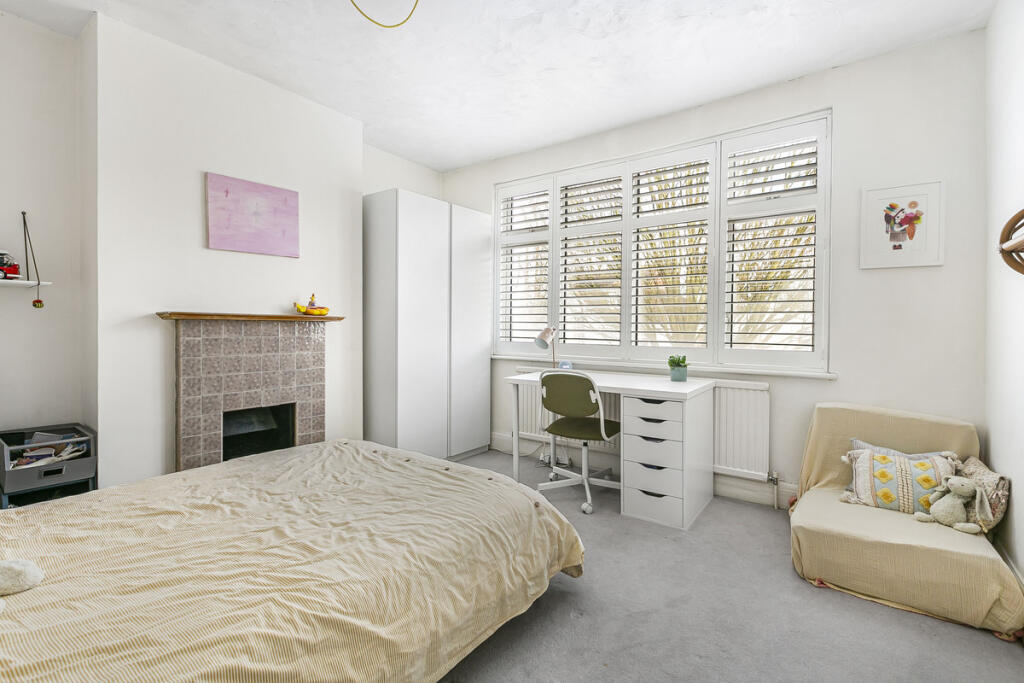 Additional image 18 of Alexandra Crescent, Bromley, BR1