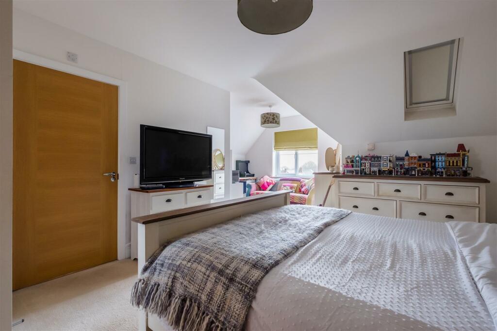 Additional image 10 of Weavers Way, Scholes, Cleckheaton, BD19 6AN