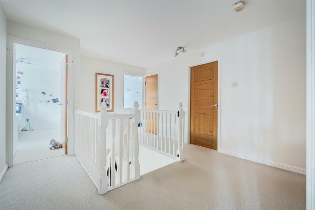 Additional image 16 of Chalfield Close, Keynsham, Bristol