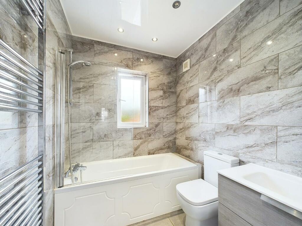 Additional image 7 of Harper Crescent, Idle