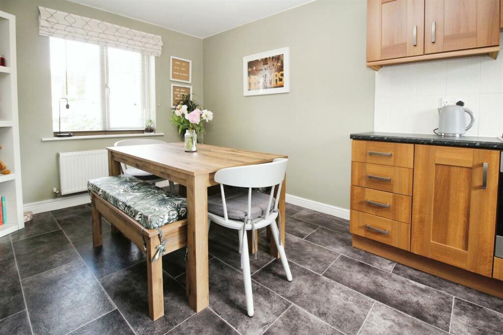 Additional image 8 of Oswin Gardens, Bradford, BD2 1DN