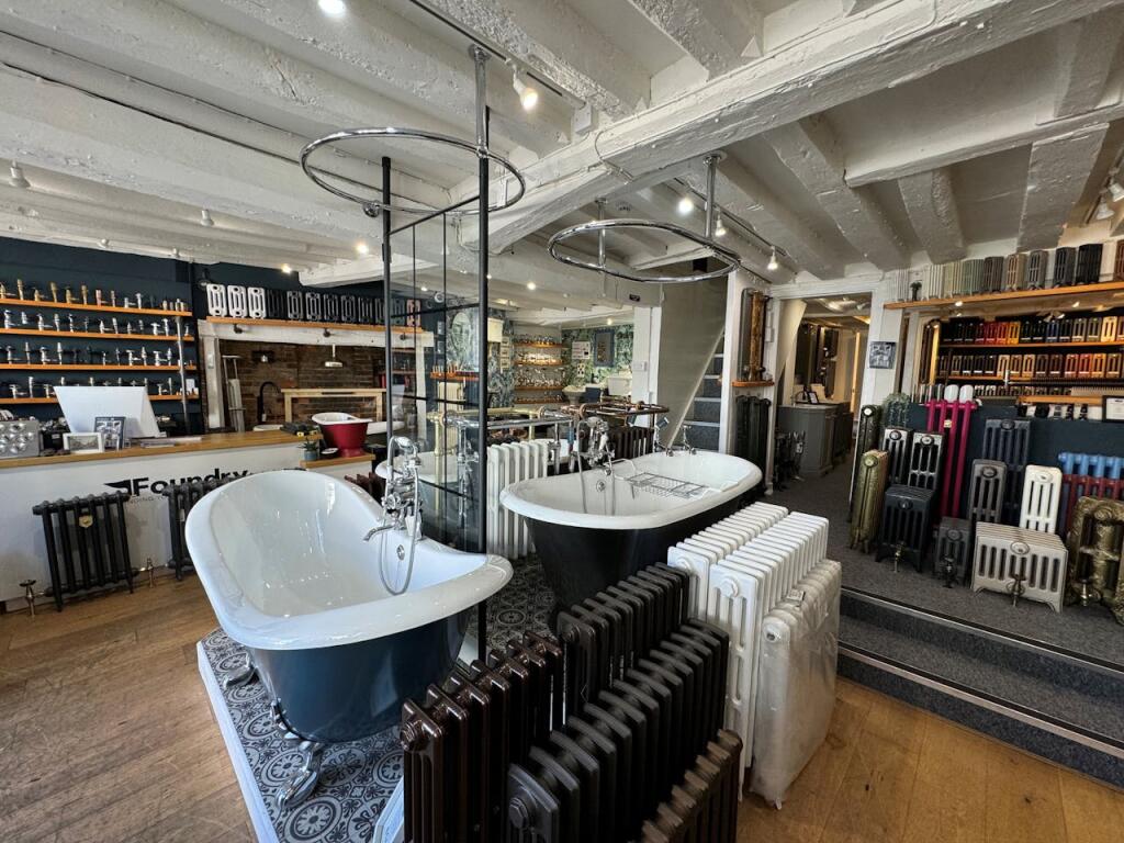 Additional image 3 of 68 High Street, Steyning, BN44 3RD