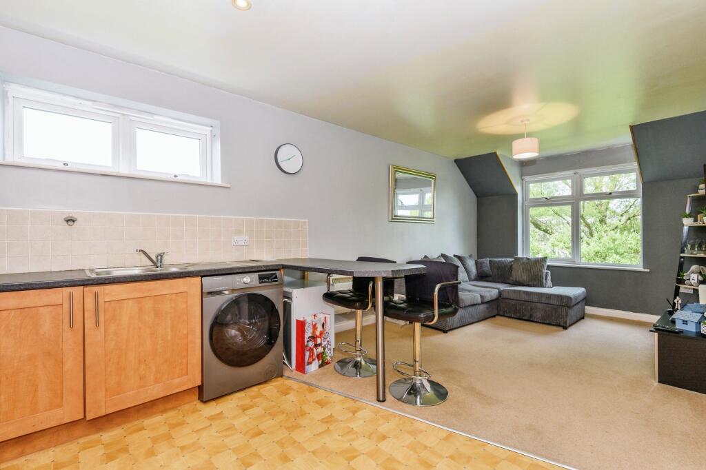 Additional image 4 of 21 The Plantations, Bradford, BD12