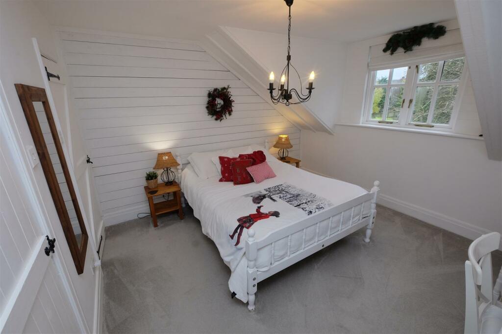 Additional image 30 of HOUSE + PLOT | PP 3 HOUSES | KINGSWOOD