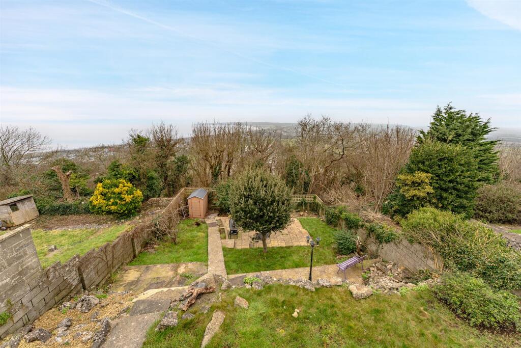 Additional image 13 of Woodspring Crescent, Worlebury - DECEPTIVE