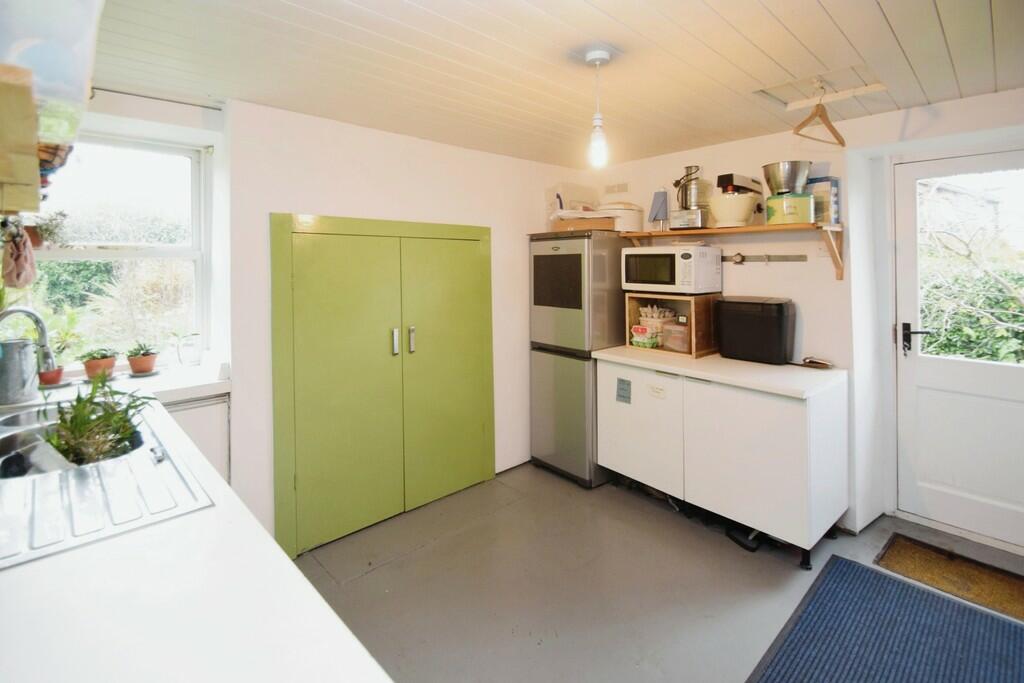 Additional image 19 of Green Head Lane, Utley