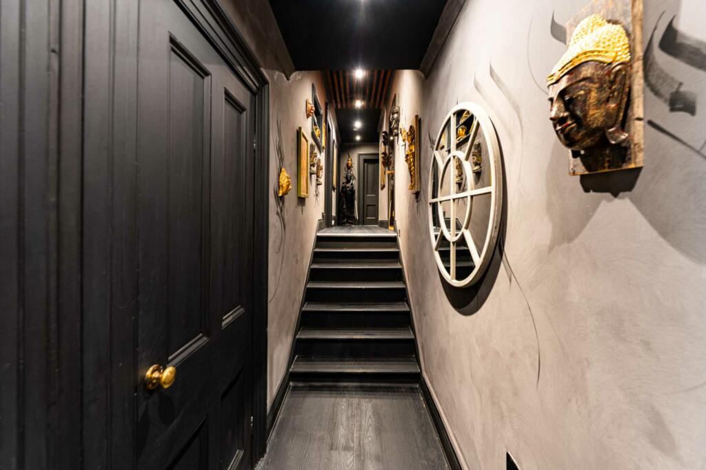 Additional image 23 of South Road - Refurbished & Character Filled Flat - No Chain