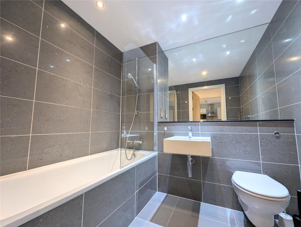 Additional image 9 of City Centre, Central Quay North, BS1 4AU