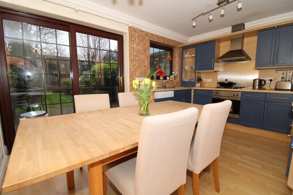 Additional image 11 of Bromley Grove, Bromley, BR2