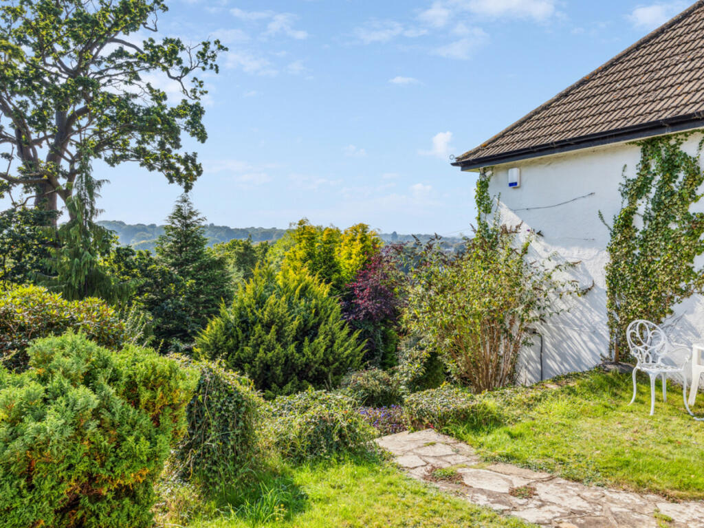 Additional image 10 of Hartfield Crescent, Kent, BR4