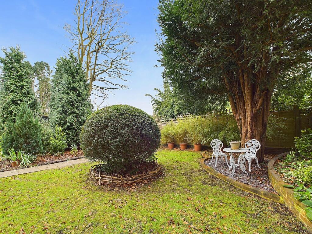 Additional image 8 of Chislehurst Road, BR6 0DN