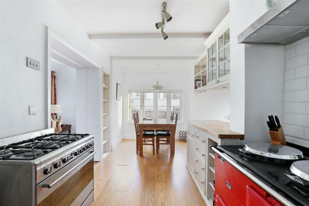 Additional image 9 of Beautiful Mews House in Clifton Village, Bristol.