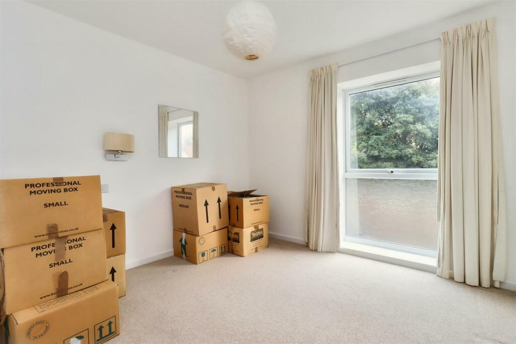 Additional image 12 of Outstanding coastal location with panoramic views