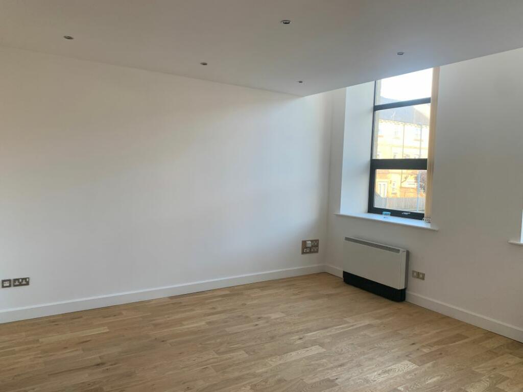 Additional image 4 of 9 Cavendish Court, Drighlington, Bradford, West Yorkshire, BD11 1DA