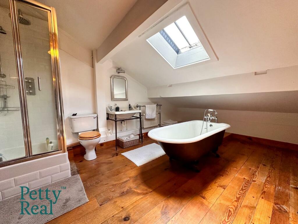 Additional image 44 of Scholefield Lane, Nelson