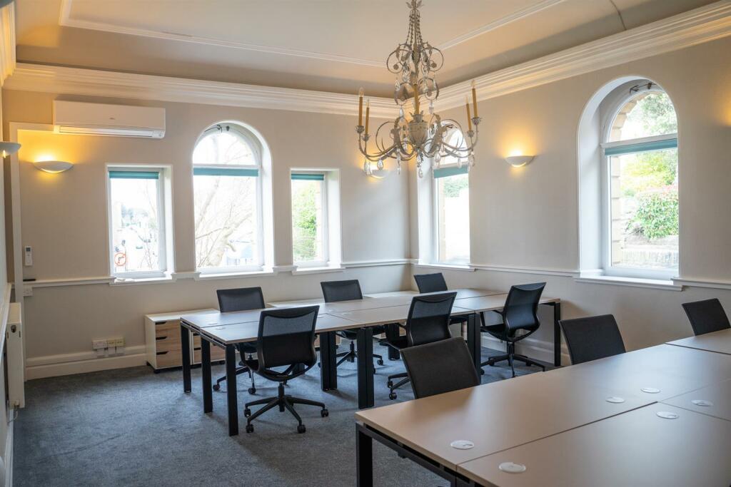 Additional image 14 of Luxurious serviced office suites close to Clevedon sea front