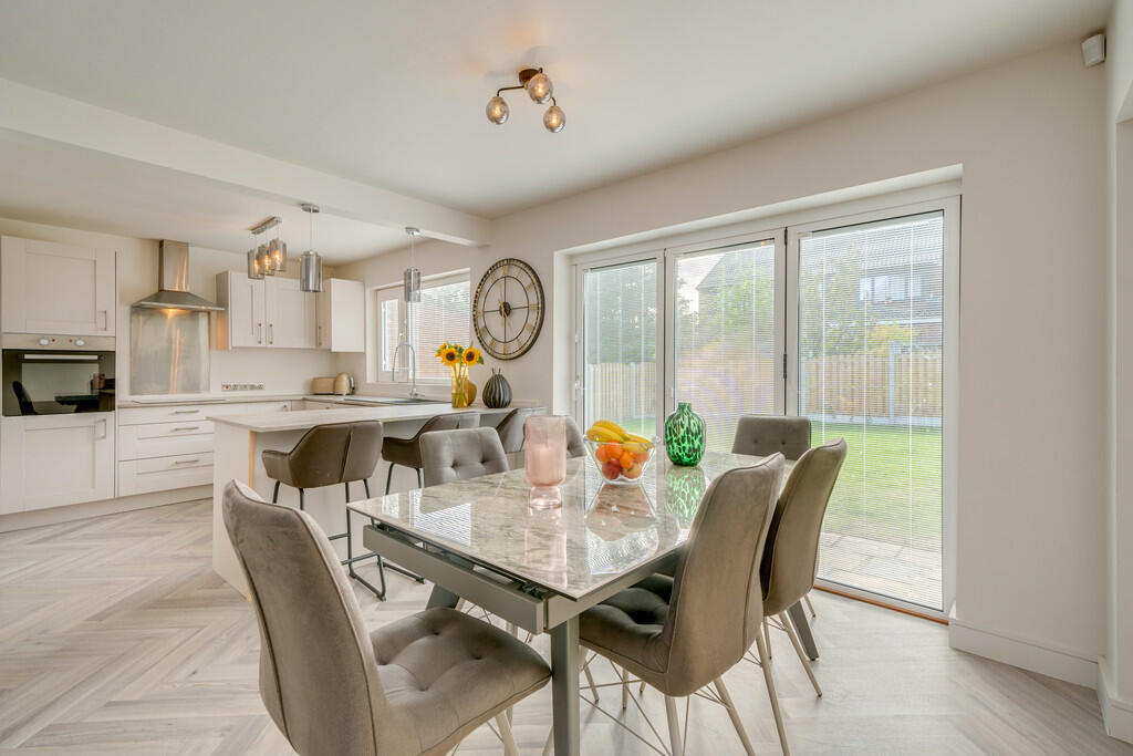 Additional image 4 of Moor Lane, Birkenshaw